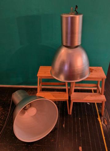 Retro Philips fabrieks lampen  beschikbaar voor biedingen