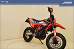 ktm 690smc r (bj 2024), Motoren, Motoren | KTM, Motorrijbewijs A, Bedrijf, SuperMoto, Meer dan 35 kW