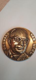 Penning Bernard van Hool autobussen, Ophalen of Verzenden, Brons, Buitenland