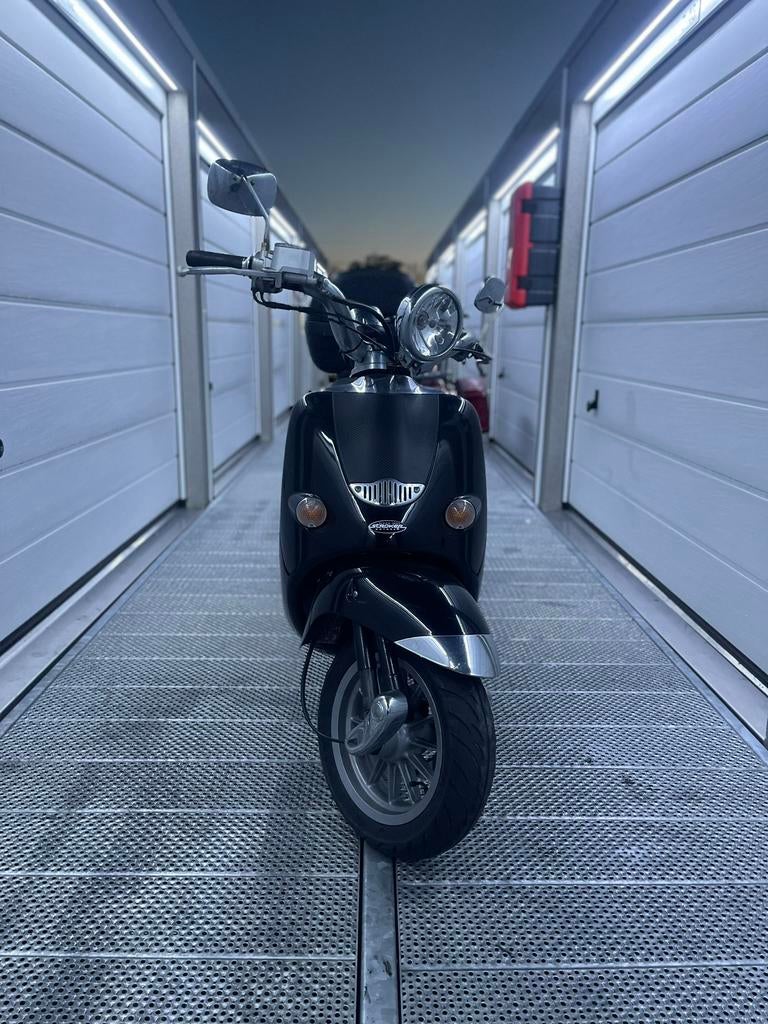 Aprilia Mojito Custom 125cc - A1 NL Kenteken, Fietsen en Brommers, Scooters | Aprilia, Ophalen, 125 cc