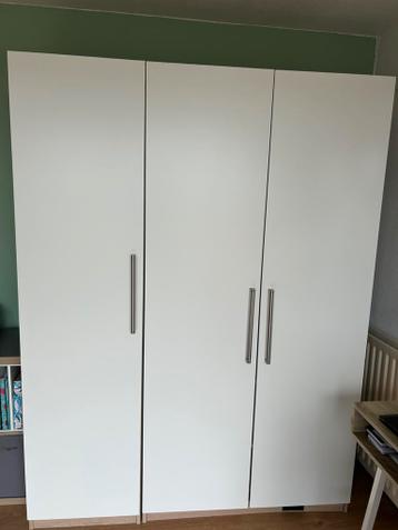 Ikea PAX kledingkast - afbeelding 1