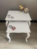 Schattige brocante sidetables set bloemen queen anne, Ophalen of Verzenden, Zo goed als nieuw, Rechthoekig, Minder dan 55 cm