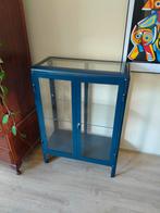 Ikea fabrikor vitrine kast, Huis en Inrichting, Kasten | Vitrinekasten, Ophalen, Zo goed als nieuw, 25 tot 50 cm