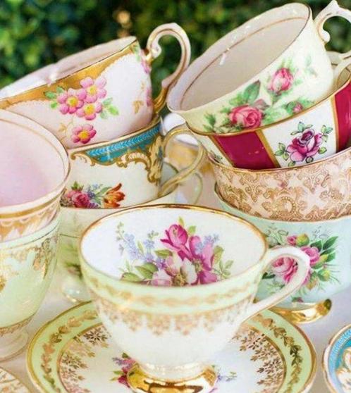 High Tea, Huis en Inrichting, Keuken | Servies, Kop(pen) en/of Schotel(s), Overige stijlen, Porselein, Ophalen