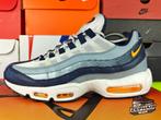 Nike Air Max 95 'Midnight Navy/Laser Orange' EU42,5 2018, Colosseum 1, 1213 NL Hilversum, Nederland, Blauw, Nike, Ophalen of Verzenden