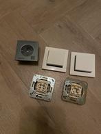 Diverse elektra spullen van JUNG, schakelaars, stopcontacten, Ophalen of Verzenden, Gebruikt, Schakelaar