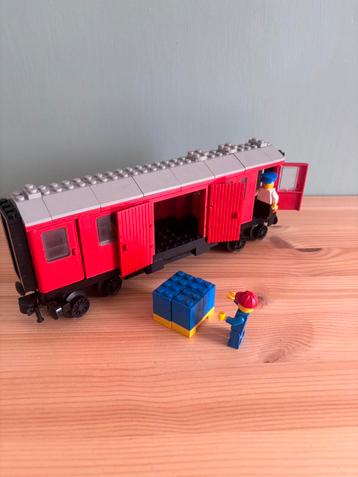 Lego 12v trein - mail van - 7820 beschikbaar voor biedingen