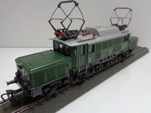 Marklin -- 3022 E-loc E-194 DB. (H0), Hobby en Vrije tijd, Modeltreinen | H0, Gebruikt, Locomotief, Wisselstroom, Märklin, Ophalen of Verzenden