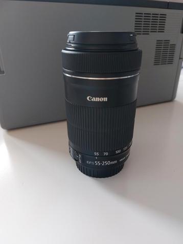 Canon EF-S 55-250mm F/4.0-5.6 IS STM

 beschikbaar voor biedingen