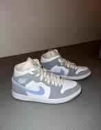 Nike air Jordan mid wolf grey, Kleding | Heren, Schoenen, Nieuw, Nike air Jordan, Ophalen of Verzenden, Wit