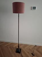 Staande lamp met kap, Huis en Inrichting, Lampen | Vloerlampen, Ophalen, Klassiek, Zo goed als nieuw, Metaal