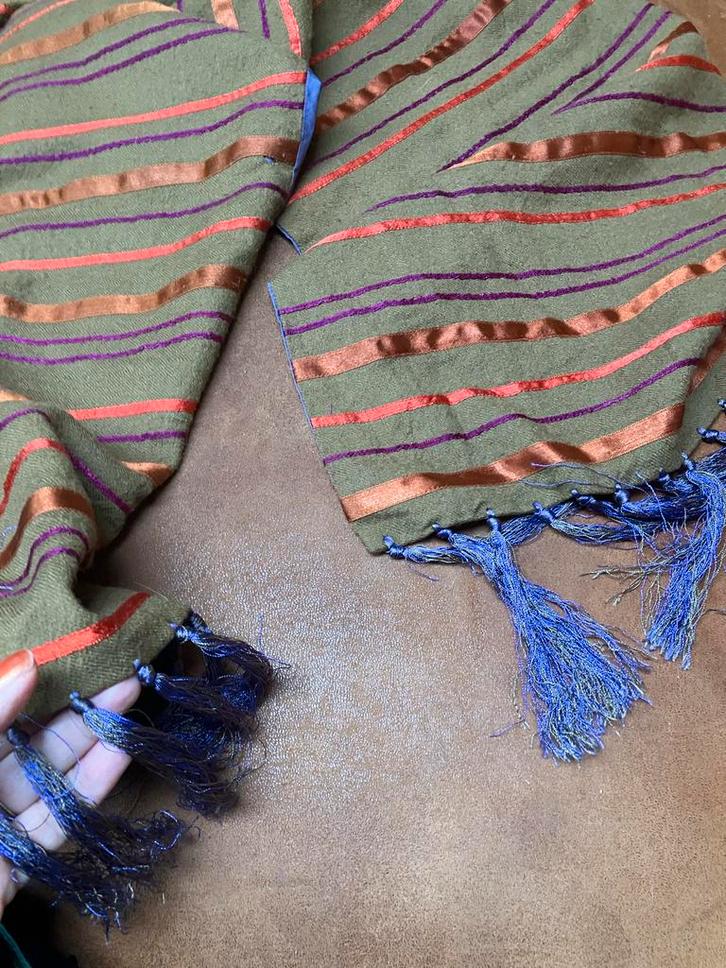 SCAPA Sjaal met franjes, Kleding | Dames, Mutsen, Sjaals en Handschoenen, Zo goed als nieuw, Sjaal, Maat 46/48 (XL) of groter