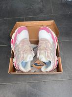 Asics Gel NYC Beige/ Pink - 44, Kleding | Heren, Schoenen, Overige kleuren, Sportschoenen, Nieuw, Ophalen of Verzenden