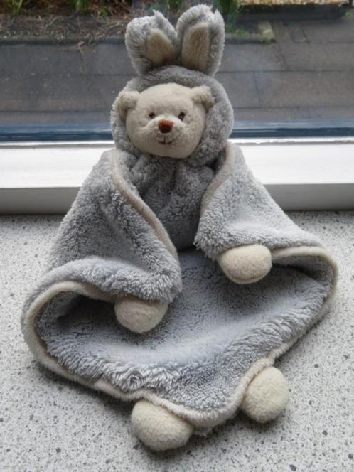 Knuffeldoek beer met muts merk Bukowski licht blauw/grijs, Kinderen en Baby's, Speelgoed | Knuffels en Pluche, Zo goed als nieuw
