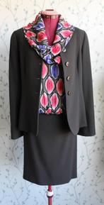 ARMANI Collezioni Donker-Bruin Mantelpakje maat 42=38/40, Kleding | Dames, Maat 38/40 (M), Kostuum of Pak, Bruin, ARMANI Collezioni