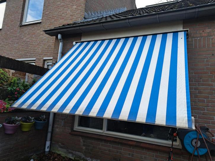 Zonnescherm, handbewogen, Tuin en Terras, Zonneschermen, Gebruikt, Knikarmscherm, Minder dan 150 cm, Minder dan 250 cm, Ophalen