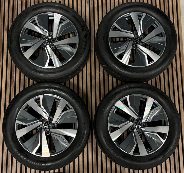 Nieuwstaat Volkswagen velgen 18 Inch 5x112 235/55/18, Auto-onderdelen, Banden en Velgen, Velg(en), Zomerbanden, 18 inch, 235 mm