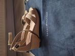 Nieuwe Tommy Hilfiger sandalen sleehak maat 38, Kleding | Dames, Schoenen, Ophalen of Verzenden, Zo goed als nieuw, Sandalen of Muiltjes