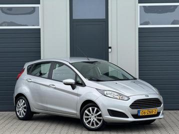 Ford Fiesta 1.0 Champion / Trekhaak / LM velgen / *NAP* beschikbaar voor biedingen