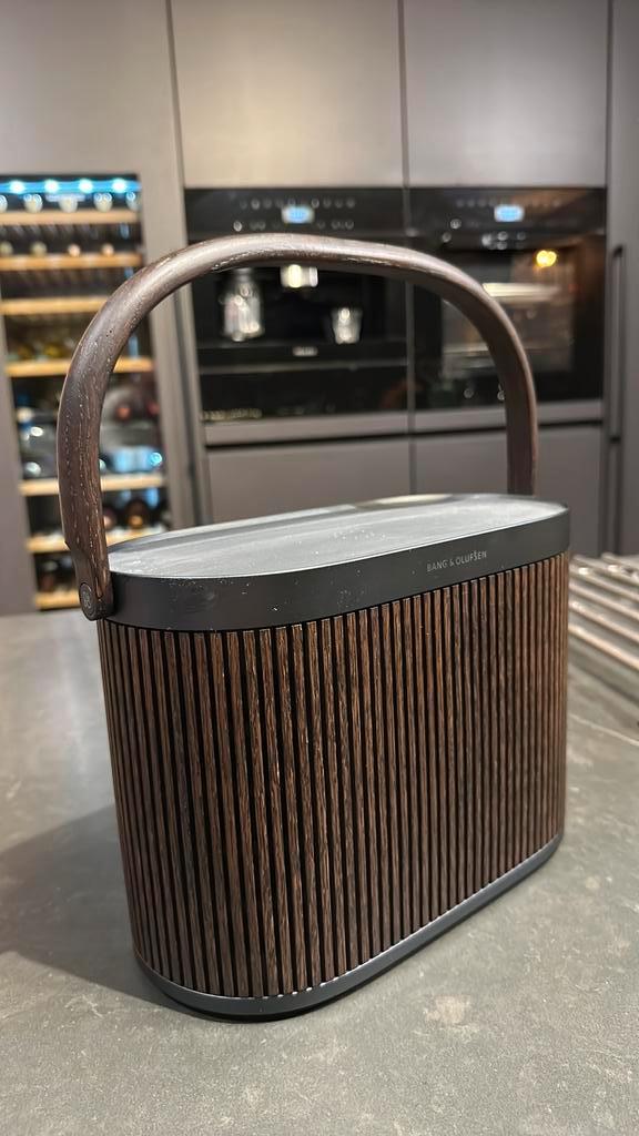 B&O Beosound A5 Dark Oak - Nieuwstaat, Audio, Tv en Foto, Luidsprekers, Nieuw, Overige typen, Minder dan 60 watt, Overige merken