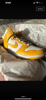 Nike high dunk sulfur maat 39 dames sneakers, Kleding | Dames, Schoenen, Geel, Nike, Ophalen of Verzenden, Sneakers of Gympen