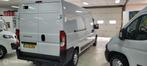 Fiat Ducato bestel 33 2.3 MultiJet L3H2, Auto's, Gebruikt, Euro 6, 2500 kg, Wit