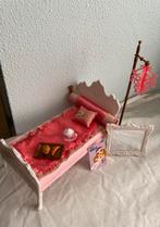 Bratz world meubels, Verzamelen, Poppenhuizen en Toebehoren, Ophalen of Verzenden, Zo goed als nieuw, Poppenhuis