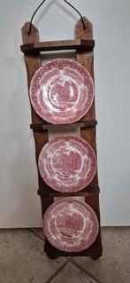 Wandrek met 3 borden Staffordshire retro / antiek, Ophalen of Verzenden