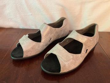 Nieuwe Durea sandalen  beschikbaar voor biedingen