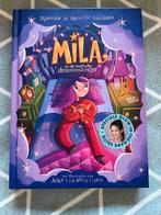 Mila en de magische dromenvanger - Djamila & Daniëlle Bakhui, Boeken, Ophalen of Verzenden, Zo goed als nieuw, Fictie algemeen