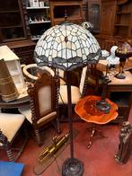 Tiffany Stijl Vloerlamp, Huis en Inrichting, Lampen | Vloerlampen, Ophalen of Verzenden, Gebruikt, Glas, 150 tot 200 cm