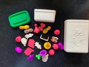 Fisher-Price klei box met figuren. 1980.  beschikbaar voor biedingen