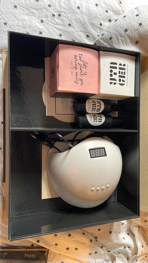 Yinger gellak complete set inclusief lakjes en uv led lamp, Sieraden, Tassen en Uiterlijk, Uiterlijk | Cosmetica en Make-up, Ophalen
