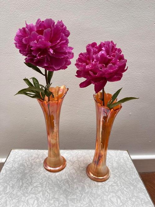 2 vintage Carnival glass vazen, Huis en Inrichting, Woonaccessoires | Vazen, Gebruikt, Minder dan 50 cm, Glas, Ophalen of Verzenden