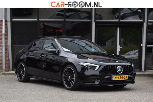 Mercedes-Benz A-klasse 200 AMG Night Pano Multibeam Sfeer Me, Auto's, Mercedes-Benz, Bedrijf, Te koop, A-Klasse, ABS, Achteruitrijcamera