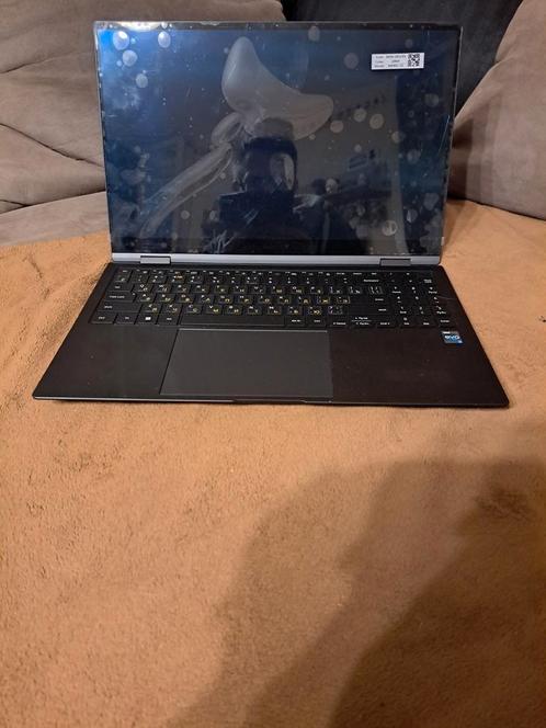 Samsung galaxy book 2 pro 360. LET WEL OP SCHERM IS GEBARSTE, Computers en Software, Windows Laptops, Zo goed als nieuw, 15 inch