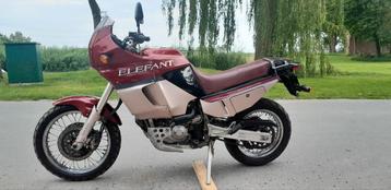 Cagiva 900 Elefant beschikbaar voor biedingen