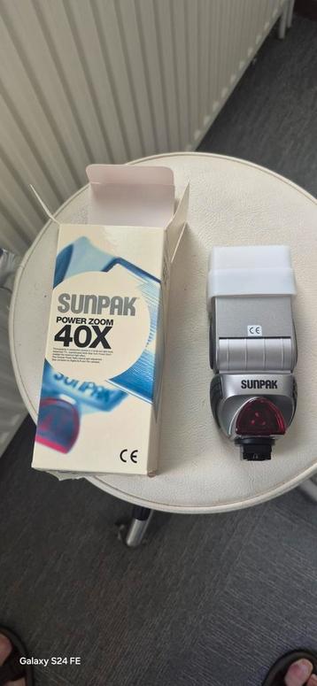 Sunpak flitser beschikbaar voor biedingen