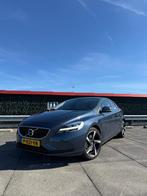 Nette Volvo V40 T2 Automaat 2017 - Luxe uitvoering, Auto's, 65 €/maand, 1498 cc, Beige, 4 cilinders
