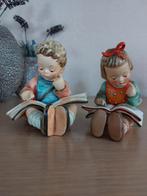 Hummel set lezende jongen en meisje, Verzamelen, Ophalen of Verzenden, Zo goed als nieuw, Hummel