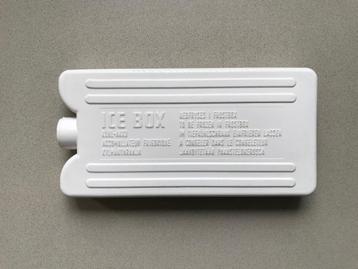 Koelelement van ROSTI Denmark ICE BOX wit beschikbaar voor biedingen
