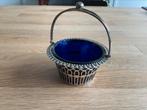 Zilveren mandje, blauw bakje. Gemerkt. Chester GB+ Z1, Antiek en Kunst, Antiek | Goud en Zilver, Ophalen of Verzenden, Zilver