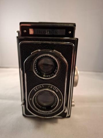 Zeiss Ikon tweeoog beschikbaar voor biedingen