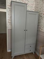 WOOOD lily Grijze kledingkast  met lades en deuren, Ophalen, 100 tot 150 cm, Zo goed als nieuw, Met lade(s)