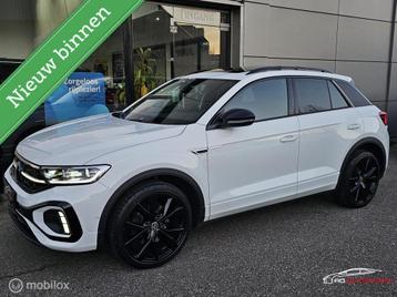 Volkswagen T-Roc 1.5 TSI 3x R-line Panorama/Keyless/Beats/Bl beschikbaar voor biedingen