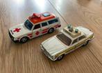 Weinig bespeelde volvo 240 ambulance en jaguar xj12 politie, Ophalen of Verzenden, Gebruikt, Auto