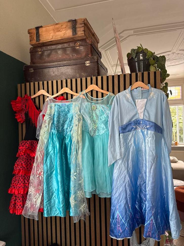 Verkleedkleding: Elsa, Halloween & Meer!, Kinderen en Baby's, Carnavalskleding en Verkleedspullen, Gebruikt, Meisje, 122 t/m 128