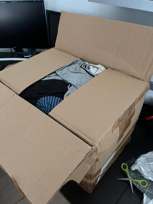 Branded resell box 10x, Kleding | Heren, Heren-kledingpakketten, Zo goed als nieuw, Overige maten, Ophalen of Verzenden