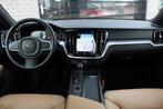 Volvo V60 2.0 T5 Momentum / Carplay / Leer / Trekhaak / N.A., 15 km/l, 4 cilinders, 93 €/maand, Zilver of Grijs