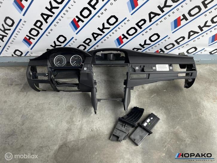 Dashboard met bekerhouder BMW 5 serie E60 E61 - draaisleutel, Auto-onderdelen, Dashboard en Schakelaars, Gebruikt, Ophalen of Verzenden